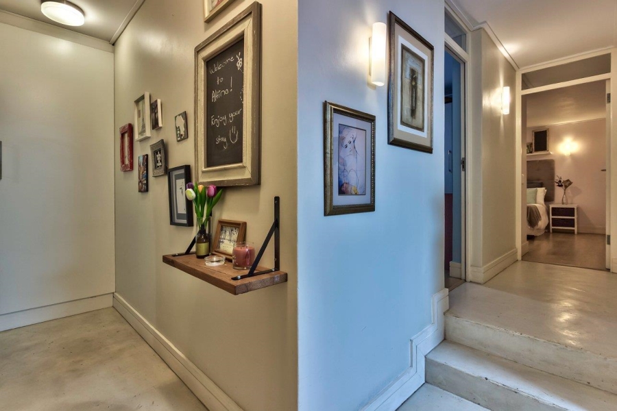 2 Bedroom Property for Sale in Vredehoek Western Cape